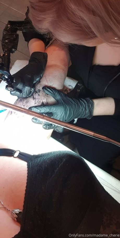 熟女のおまんこオンリーファンズ ホットセックス 画像