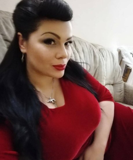 BBW TS オンリーファンズ 素敵 ギャラリー