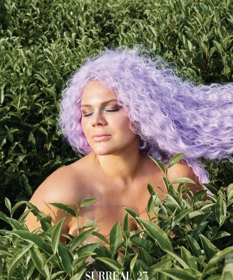 毛深い足のOnlyFans エロ ギャラリー