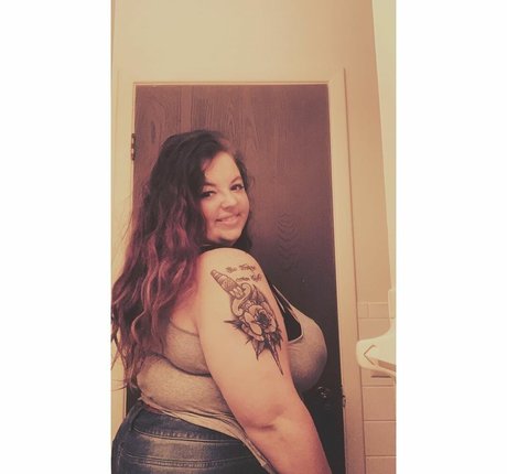 フィットネス 裸 OnlyFans 美しい 画像