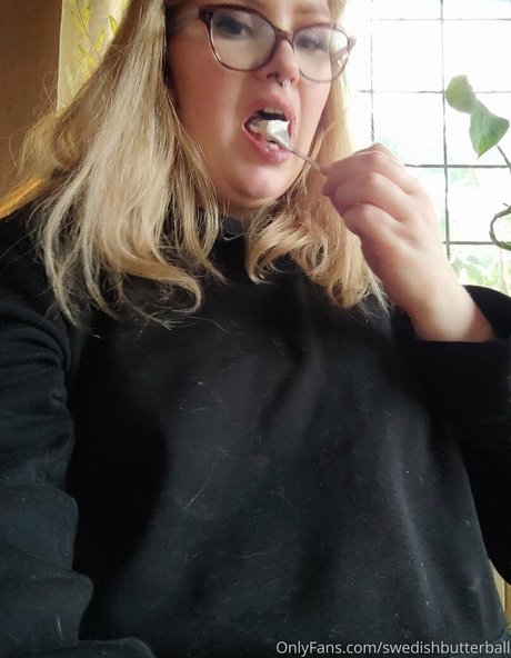 脱衣OnlyFans アート裸 ギャラリー