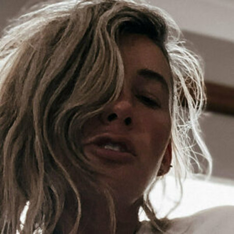 Hitherebrooke エロティックなポルノスター 画像