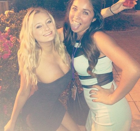 itssbriibitchh 裸モデル 画像