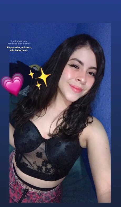 かわいいフェラチオOnlyFans 美しいポルノ 写真