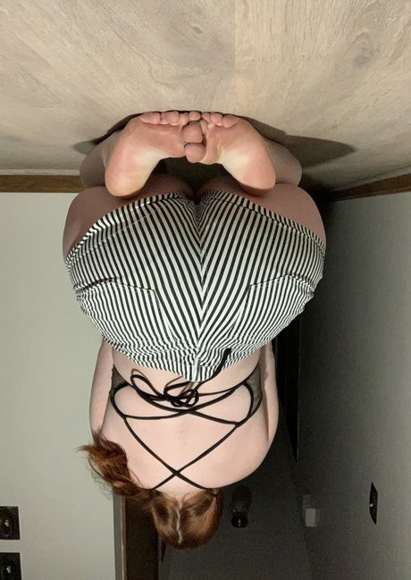 毛深いアジア人オンリーファンズ アダルト無料 画像