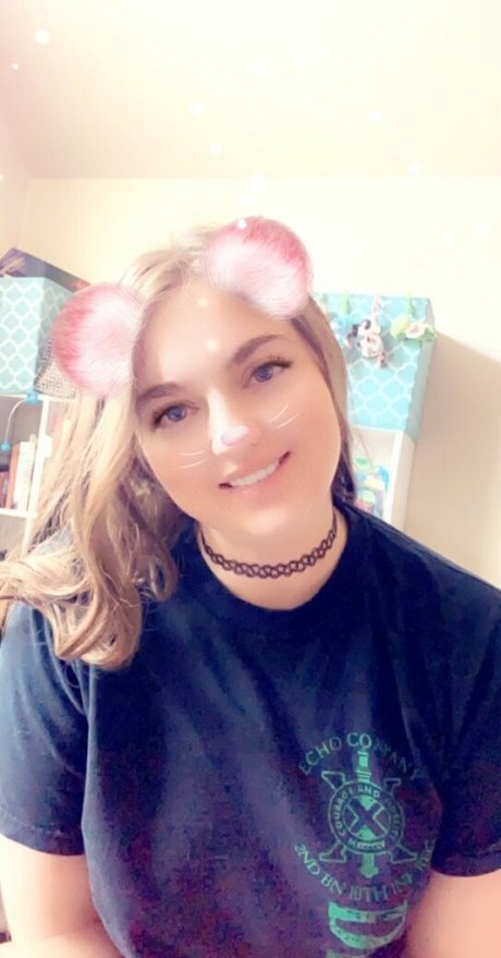 BBW妻オンリーファンズ ホットヌード 画像