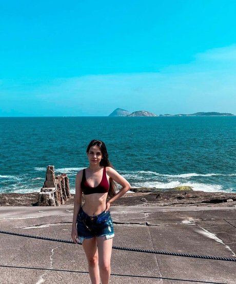 Laryssa Bitencourt 最高のモデル 写真