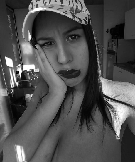 OP OnlyFans 裸 画像