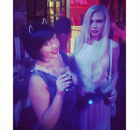 騎乗位熟女OnlyFans セクシー 画像