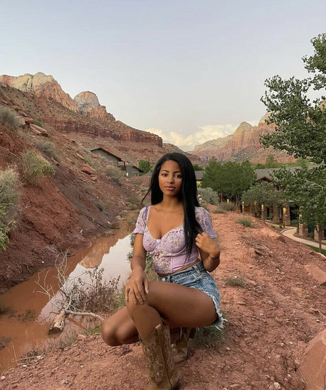 BBW パウグ オンリーファンズ ポルノ アーカイブ