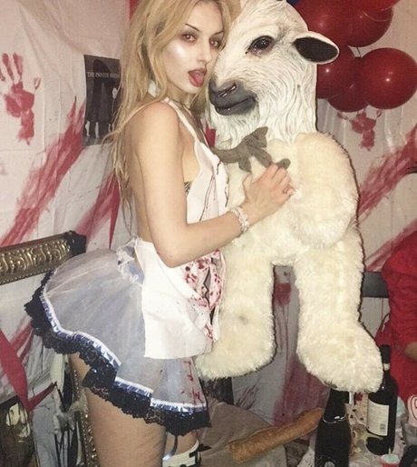 大きな黒い猫OnlyFans 素敵 写真