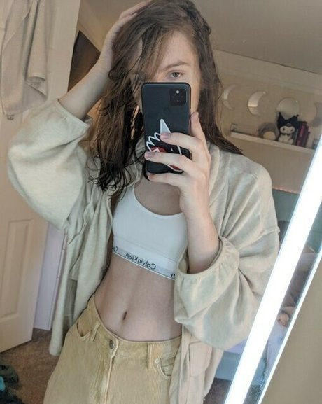 ゲイの乳首OnlyFans ホットヌード 写真