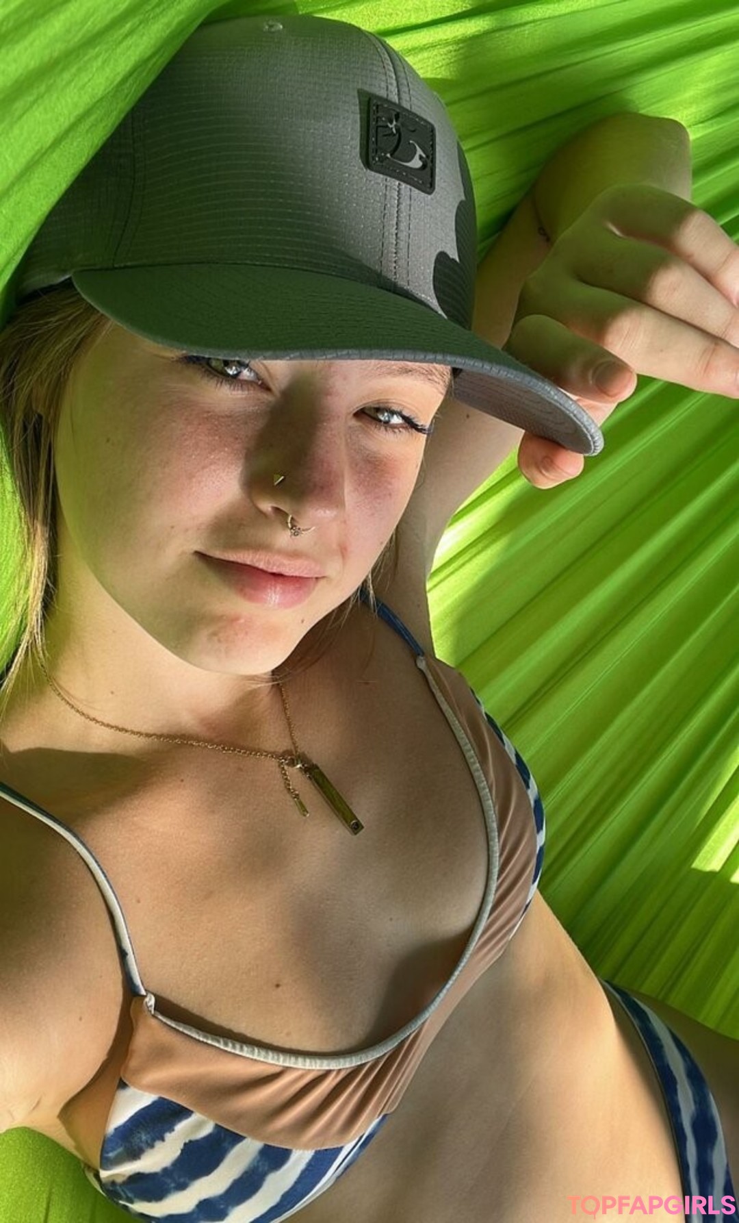 Peyton Coffee 素敵なモデル アーカイブ