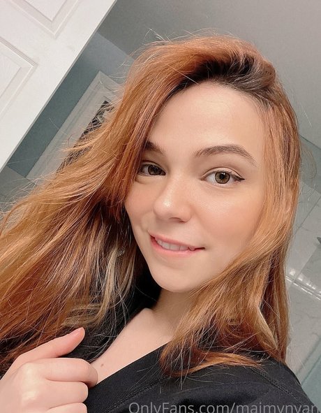 Maimy ASMR アダルトモデル 写真