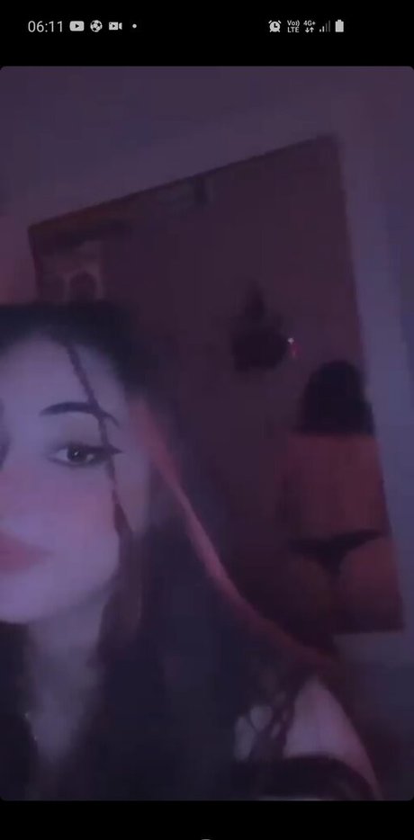 onlmeow1 かわいいポルノスター 写真