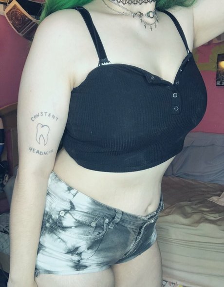 太った黒人女性OnlyFans セクシー裸 写真