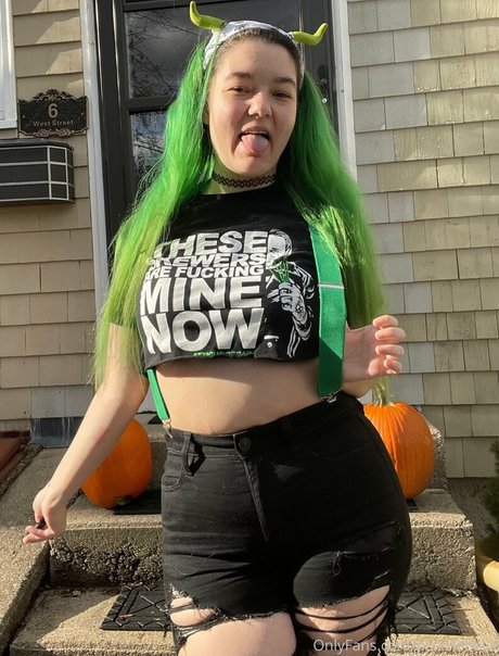 pixxxiebelle エロティックモデル 画像