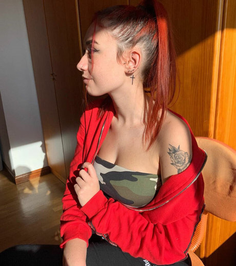 Candela Sartorius 無料のスター 写真