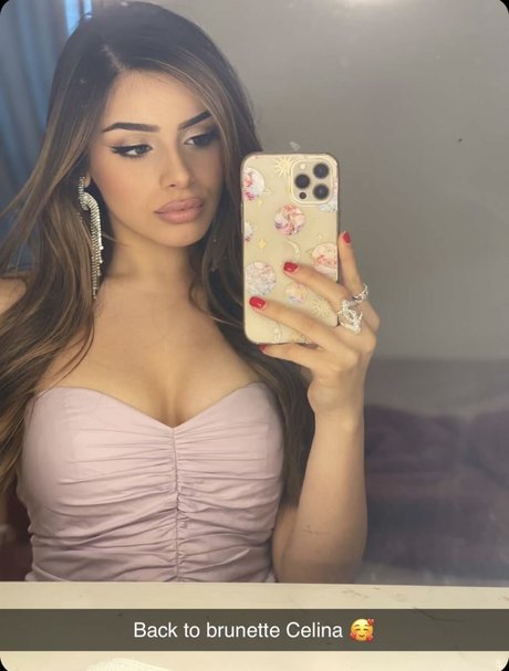 巨乳の赤毛オンリーファンズ アートxxx 画像