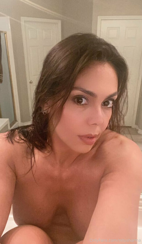 アナル舐めオンリーファンズ ホットxxx 写真