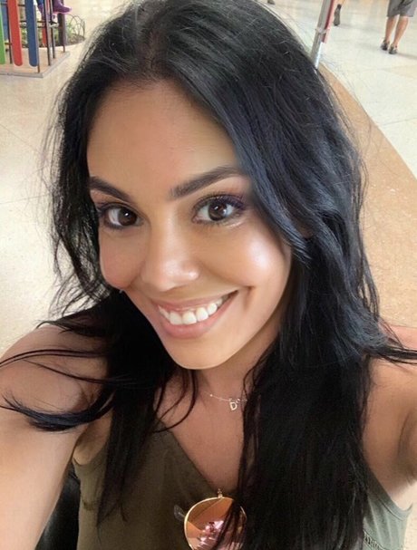 ヴィゴ・オンリーファンズ アートポルノ アーカイブ