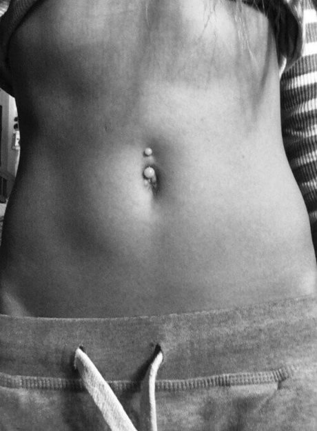 小人の裸OnlyFans 限定 画像