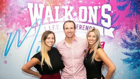 小柄なティーンオンリーファン ホットxxx 画像