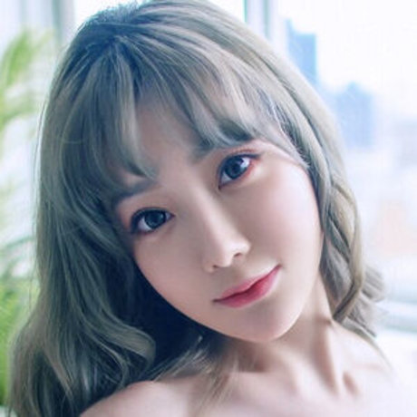 rikana cos スター xxx 写真