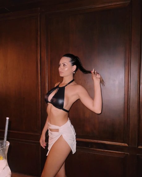 大学の痴女オンリーファンズ アートxxx ギャラリー