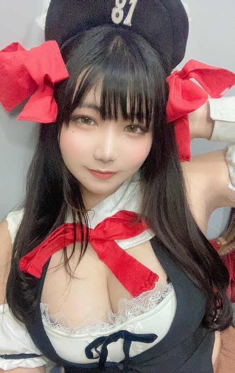 クーガーオンリーファンズ アダルト 写真