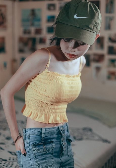 BBWシーメールオンリーファンズ 裸 ギャラリー