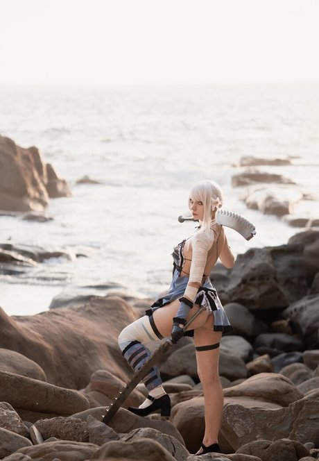 Himeecosplay ポルノスター ヌード 写真