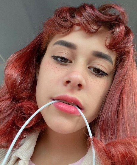 ボールズオンリーファンズ 無料セクシー 写真