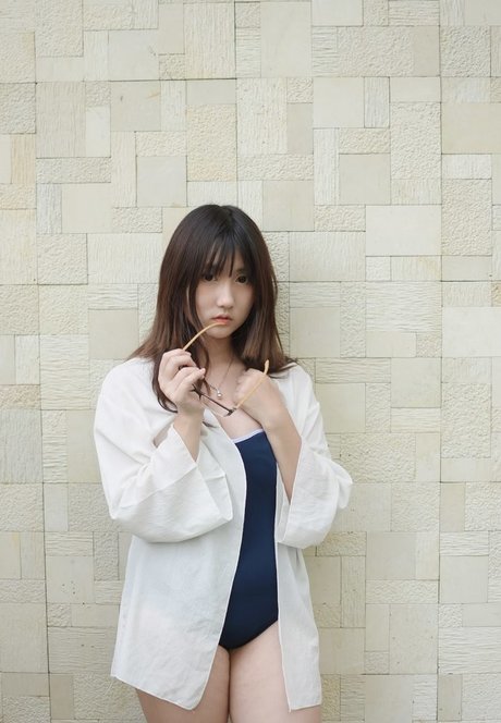 Dea Marella エロティックなスター アーカイブ