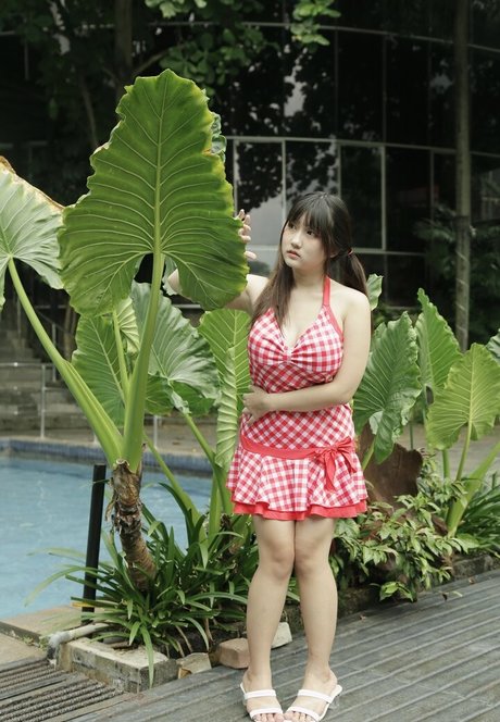 Dea Marella スター ヌード 写真