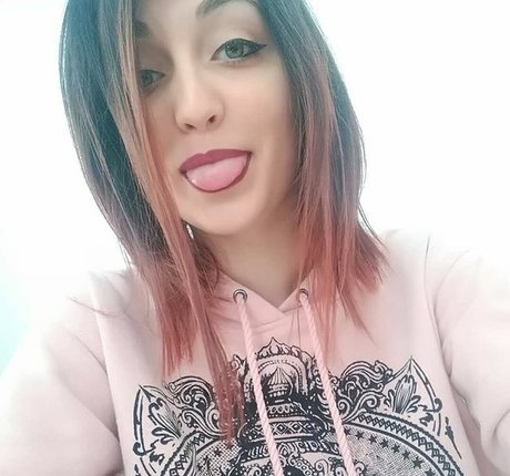 黒人ママオンリーファンズ 裸 ギャラリー