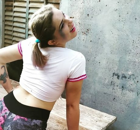 18歳のオンリーファンズ xxx 画像