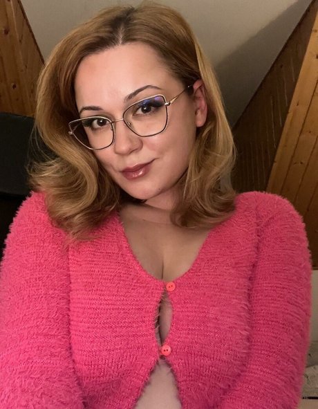 フェイシャルオンリーファンズ ポルノ 写真