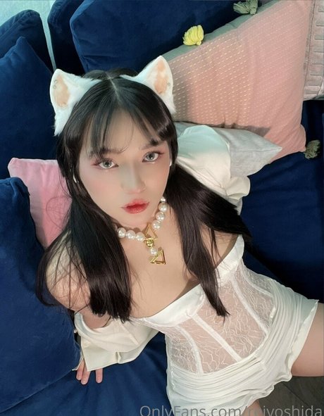 Rei Yoshida 裸モデル 写真