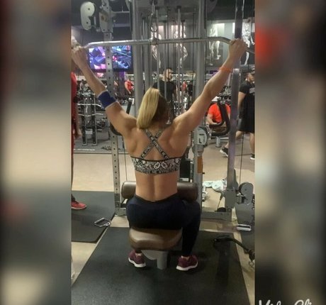 ウェブカメラ オンリーファンズ ホットセクシー 写真