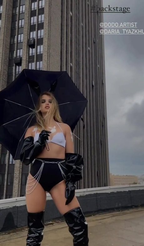 痩せたティーンのオンリーファンズ 無料xxx ギャラリー