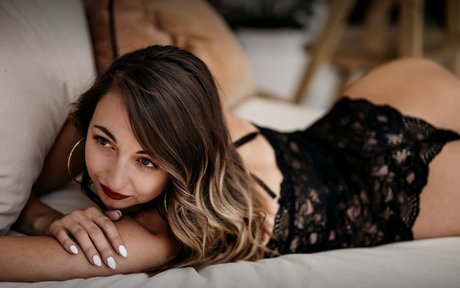 ぽっちゃり 主観視点 OnlyFans ホットxxx 写真