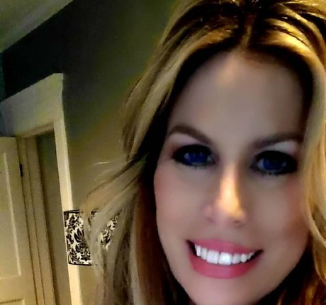 騎乗位熟女OnlyFans 無料裸 写真