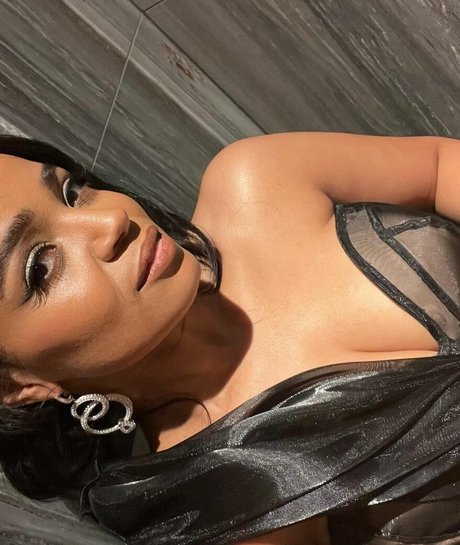 Kyla Pratt ホットなモデル 写真