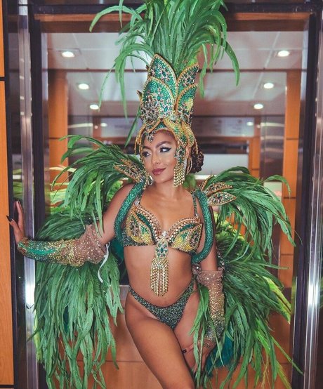 足フェチオンリーファンズ エロチック ギャラリー