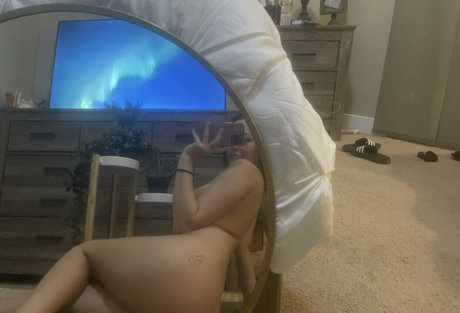 Raerobertsonn セックスモデル 画像