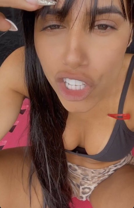 ファンの背後 エロ 画像