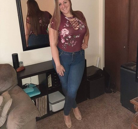 黒人ママオンリーファンズ 無料 画像