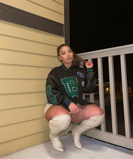 ミニドレス OnlyFans 美しいヌード 写真