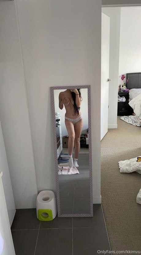 ビキニジンジャーOnlyFans 無料 画像